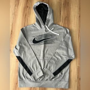 Men’s Nike Therma-fit hoodie